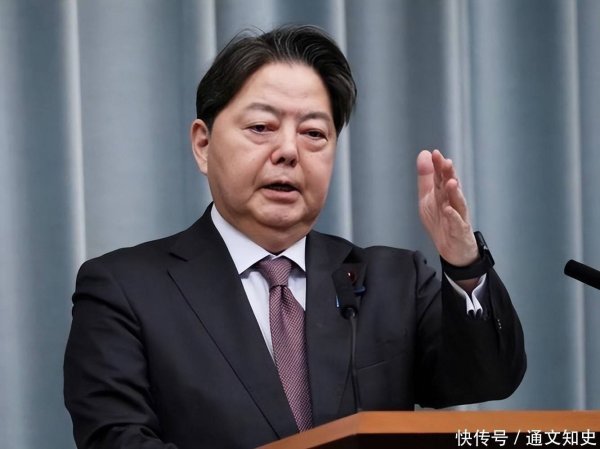 三叶草策略 “九三阅兵”举行后，不到24小时，日方回应称，绝不重蹈战争覆辙